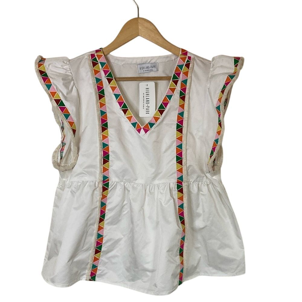 Highland Park Material Girls‎ White Embroidered V-Neck Flutter Sleeve Top L NEW
